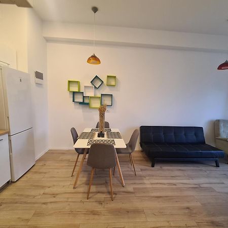 Luxury Central Newapartments One Μπακάου Εξωτερικό φωτογραφία